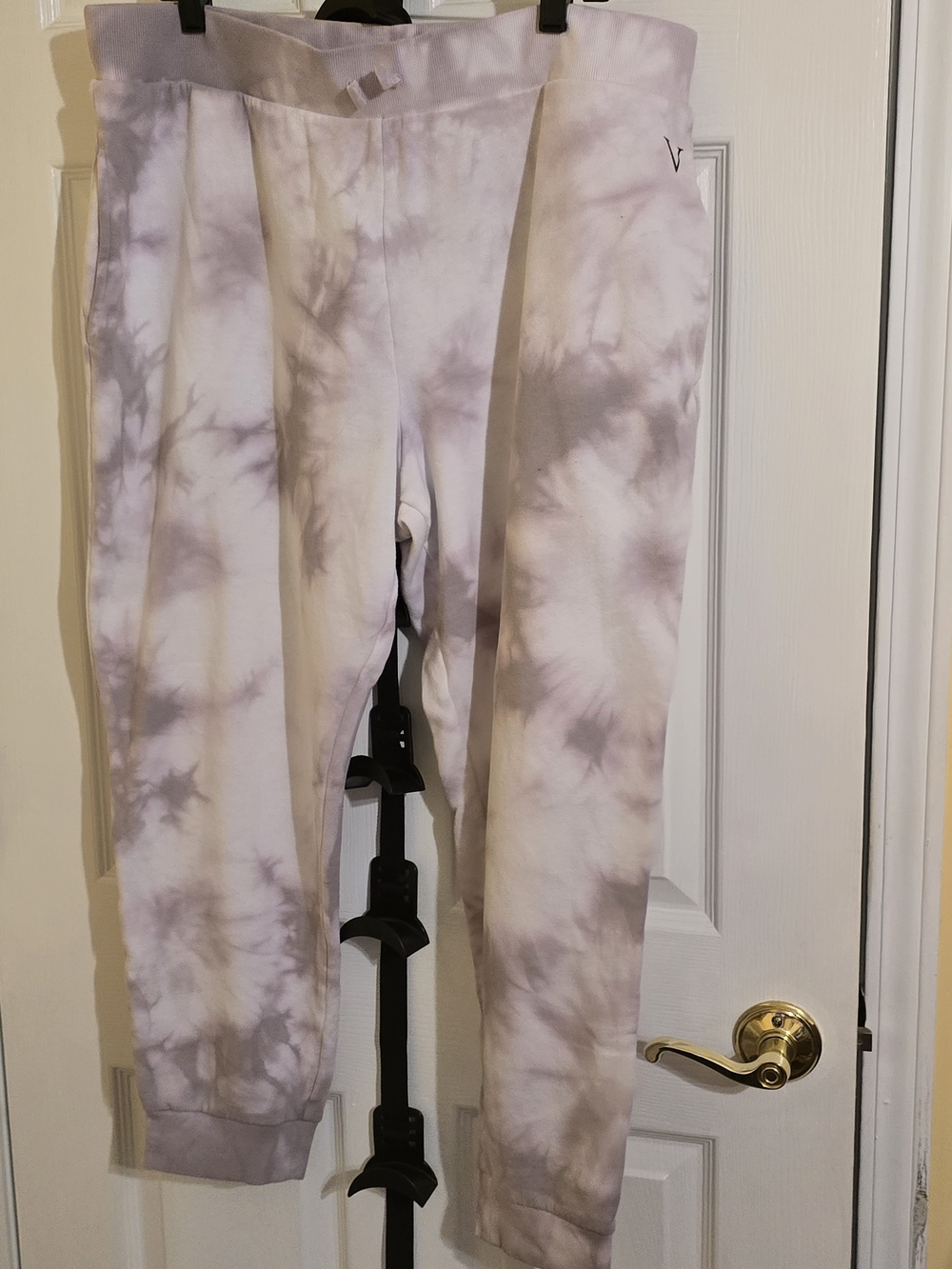 PINK Victoria's Secret Lavender Tie-Dye Joggers